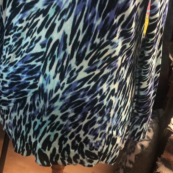 Apt. 9 - deep v neck- long length sweater- lightweight cotton Viscose knit - Picture 3 of 10